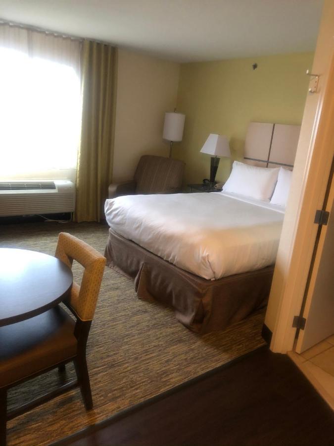 Candlewood Suites Owasso By Ihg Exterior photo