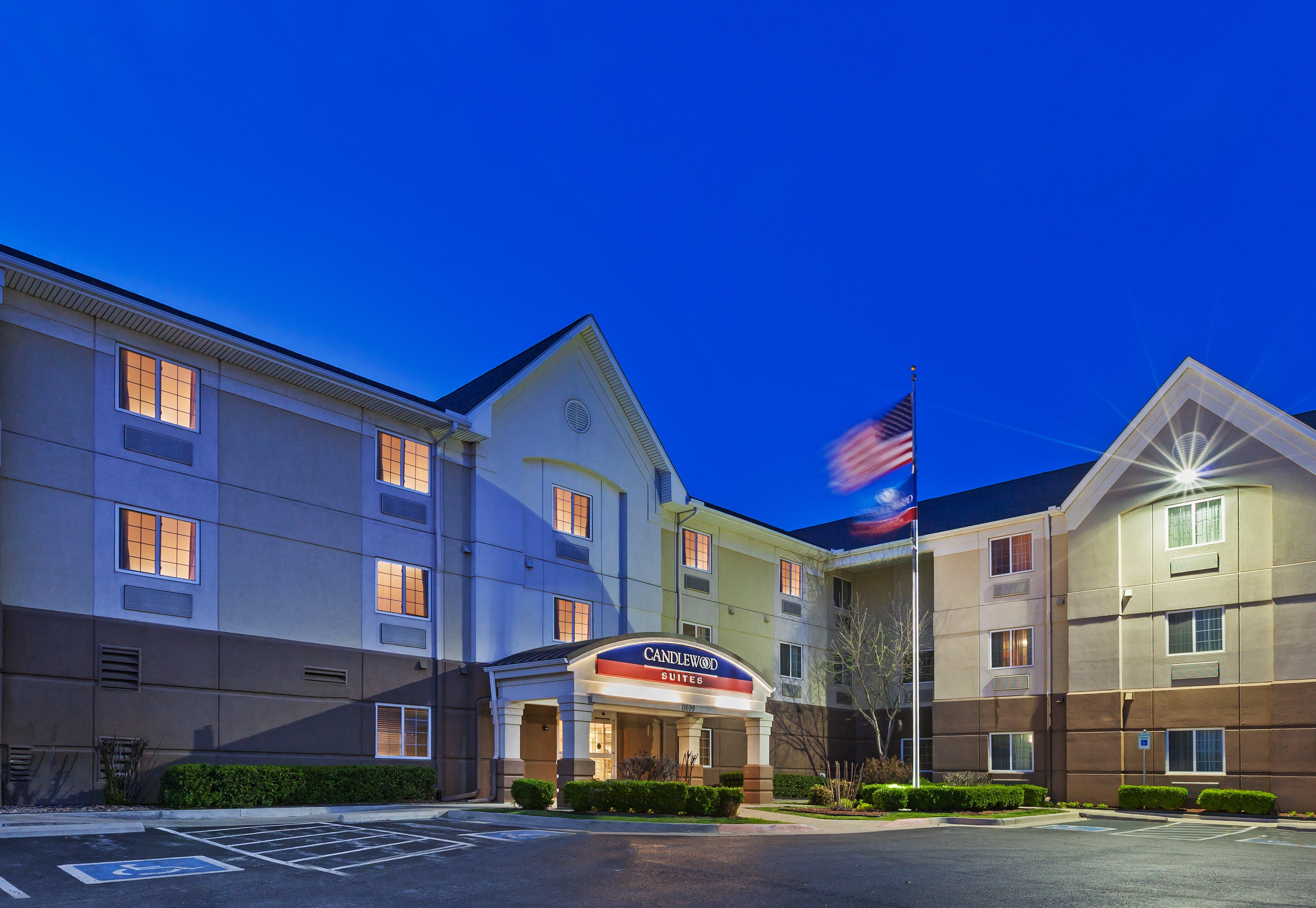 Candlewood Suites Owasso, An Ihg Hotel Exterior photo