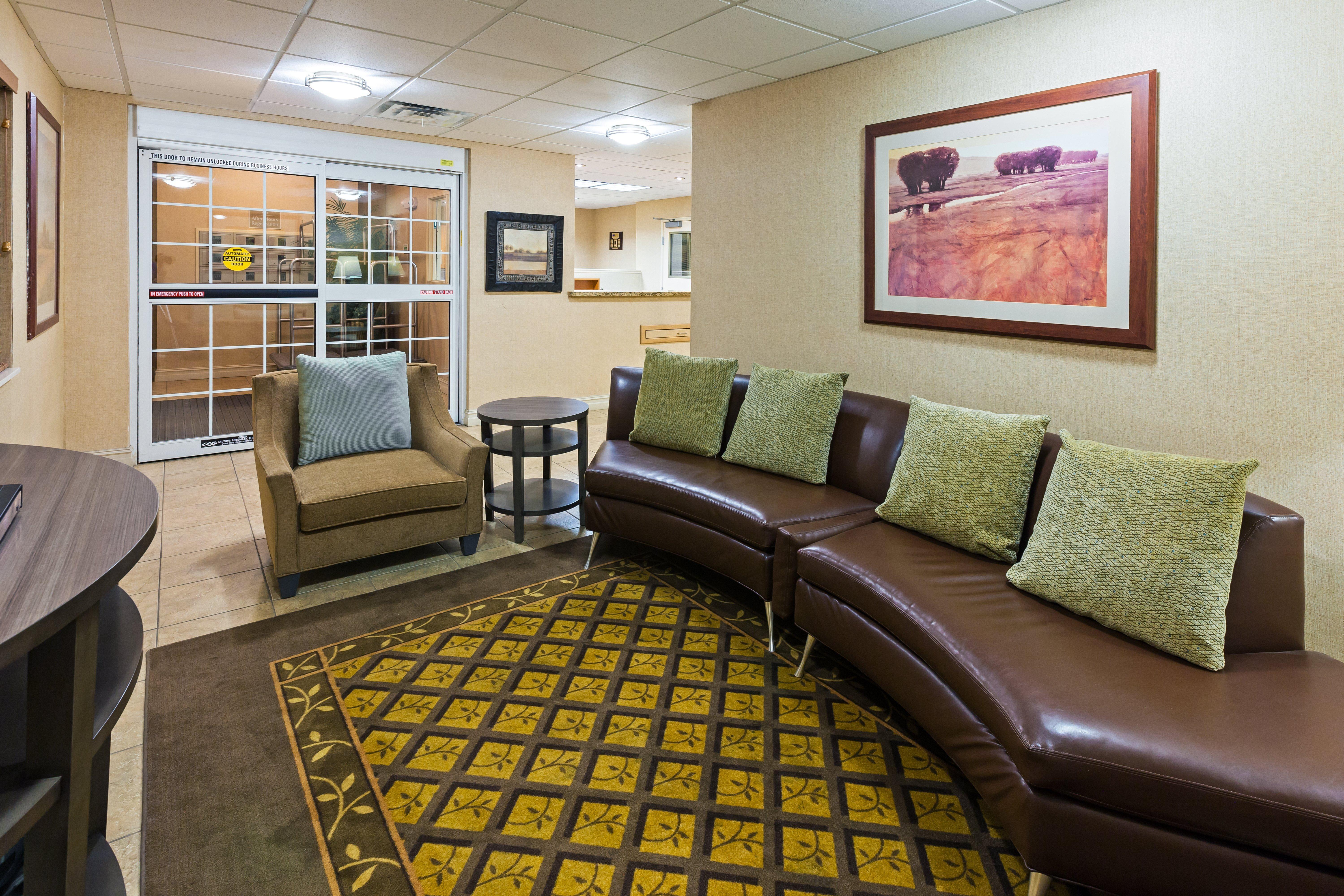 Candlewood Suites Owasso By Ihg Exterior photo